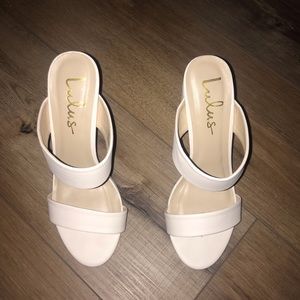 White lulus heels. Never worn. Size 7.